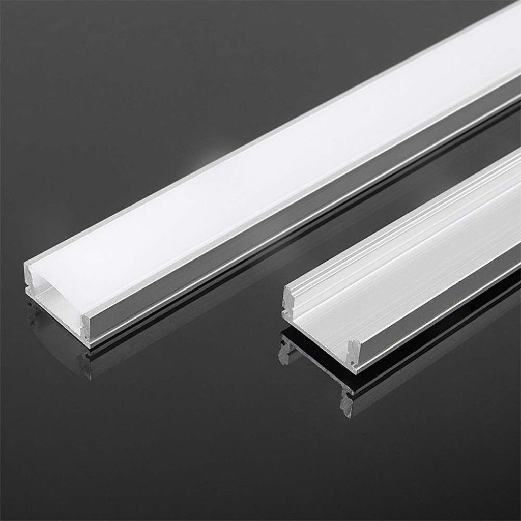 Profilo in alluminio U LARGO LINEARE 2mt con copertura opaca, tappi e ganci Profilo in alluminio U LARGO LINEARE 2mt con copertura opaca, tappi e ganci