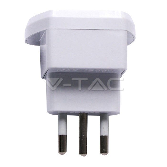 adattatore universale v-tac sku 8747 10a con spina italiana 2p+t