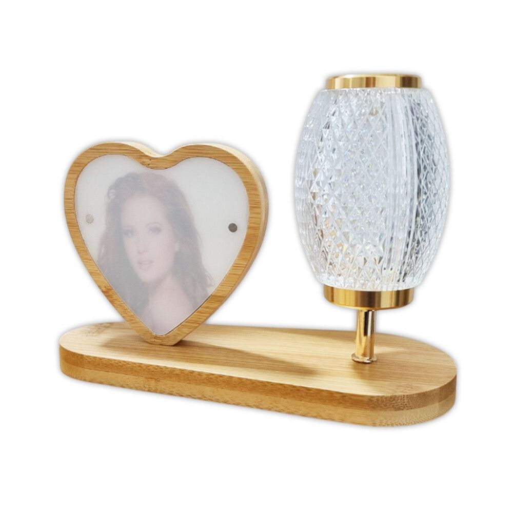 lampada led da tavolo in legno con portafoto a cuore 5w